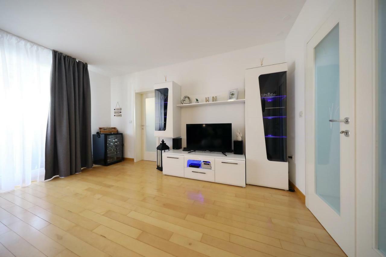 Dioniz Daire Zadar Dış mekan fotoğraf